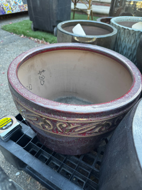 A1 Red scrollwork rim